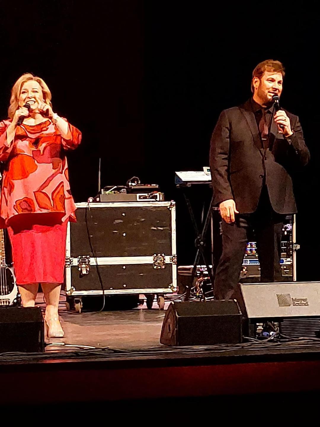 10b83480a53a144e43671114b5a14122